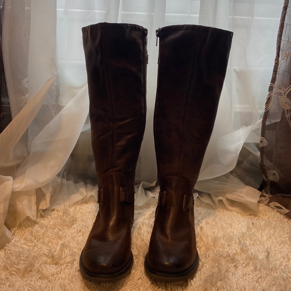 NWOT BareTraps Riding Boots